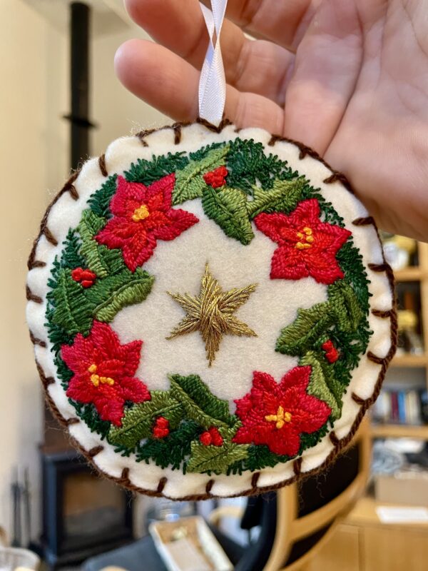 Décoration de Noël - Etoile fleurie